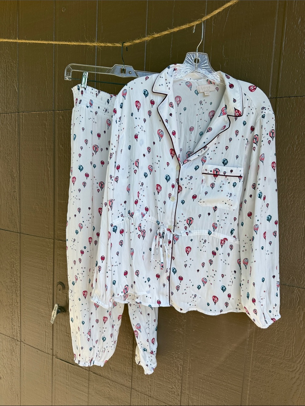 GAP White Pajama Set with Hot Air Balloon Print
